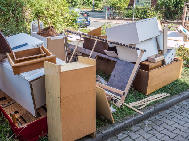 Best Attic Cleanout Services  in Santa Clara, OR